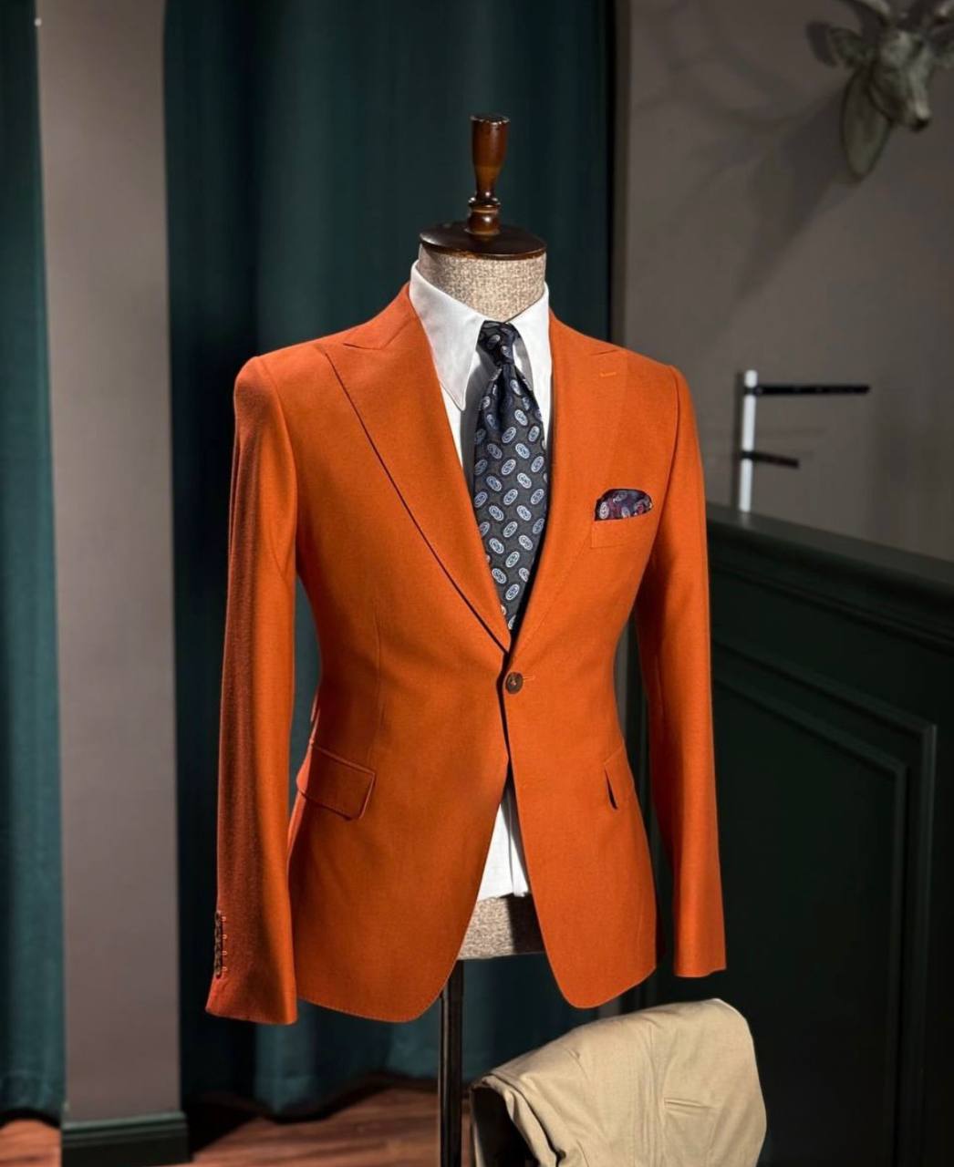 Men’s 2-Piece 1-Button Notch Lapel Suit
