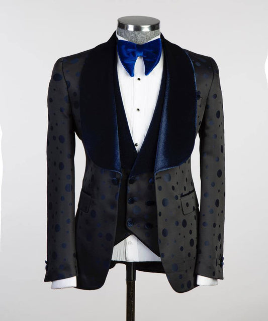 Classic formal wear