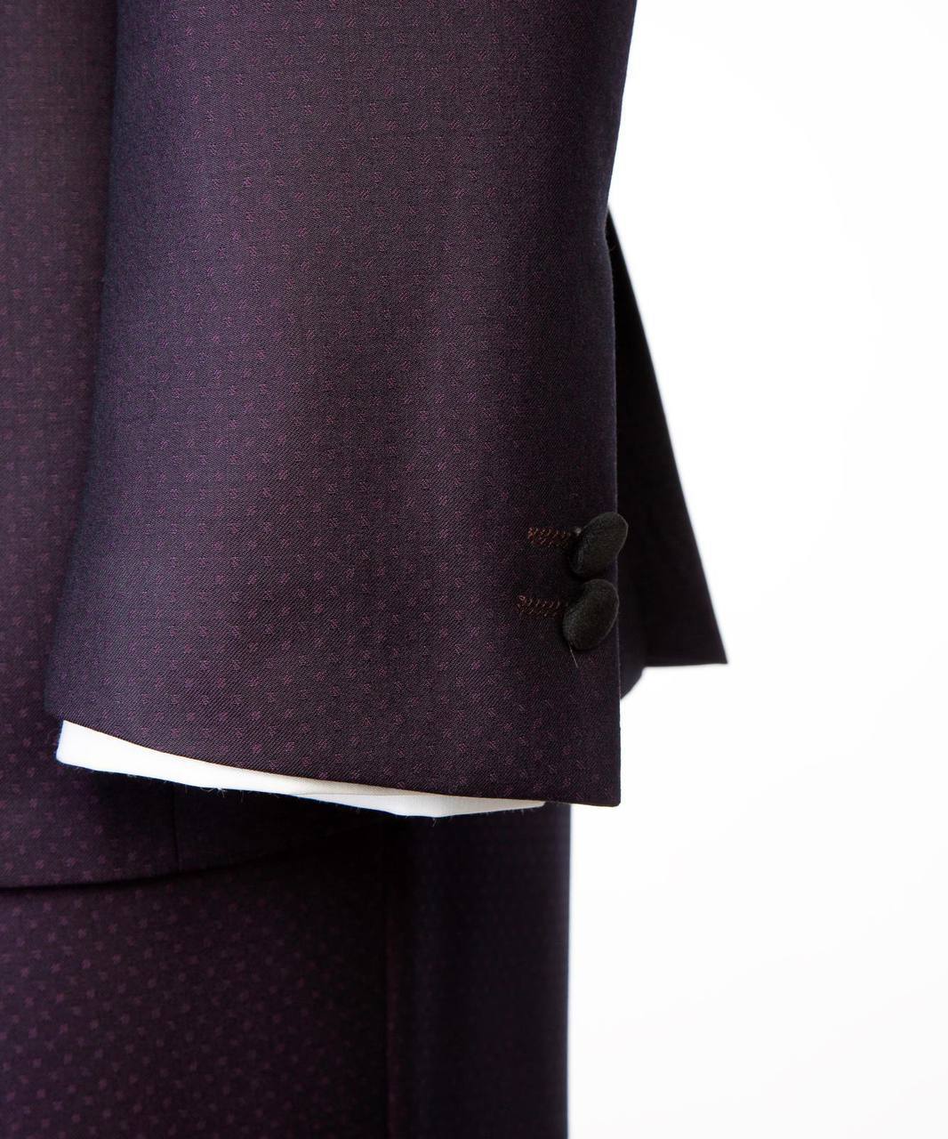 Classic formal wear