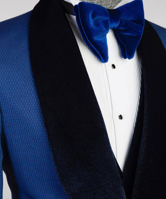 Classic formal wear